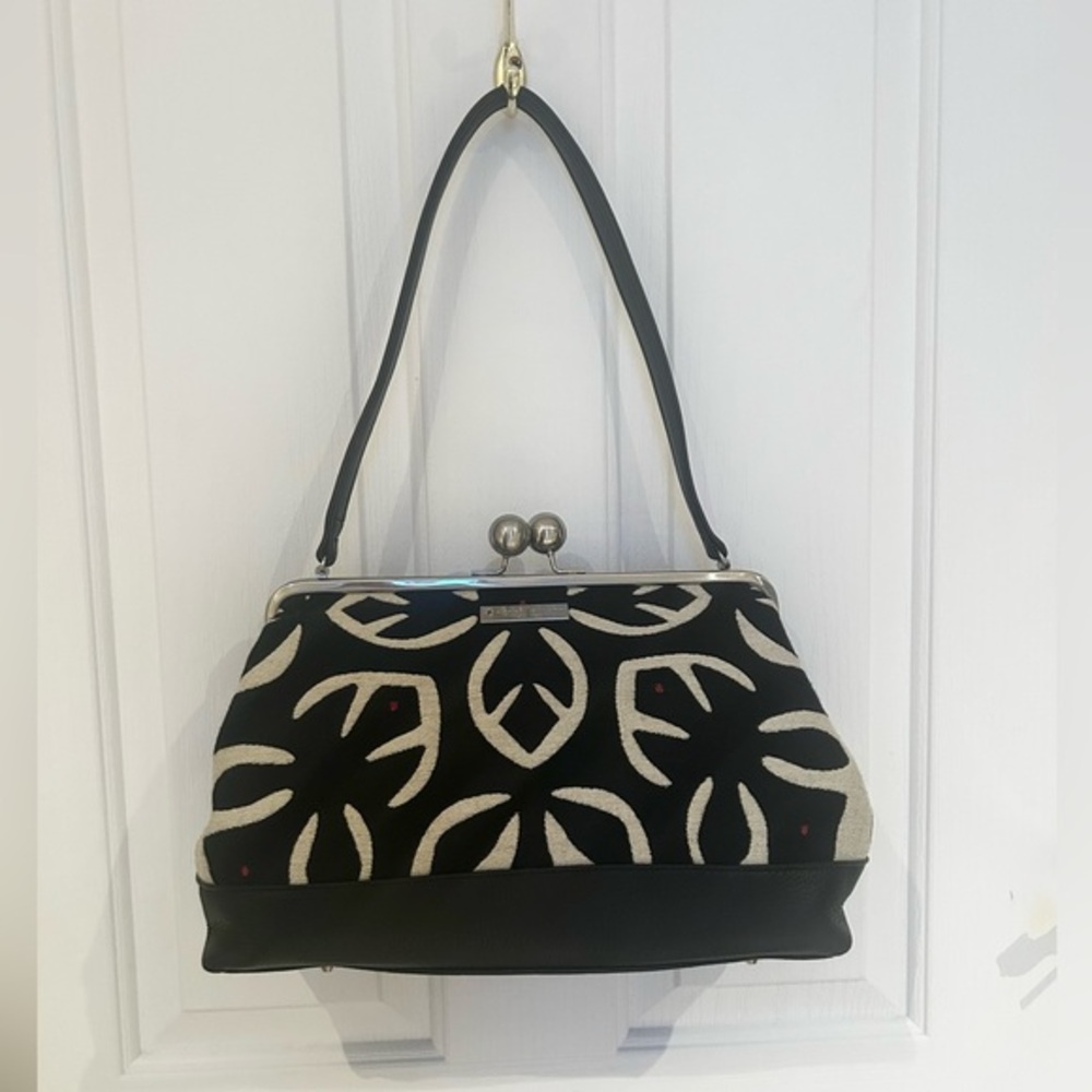NWOT KAREN WILSON Women’s Handbag, Black and White Patterned